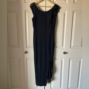 310 for Shox | Vintage evening gown. Leg slit. Glamorous. Sexy. Classic. USA. 9
